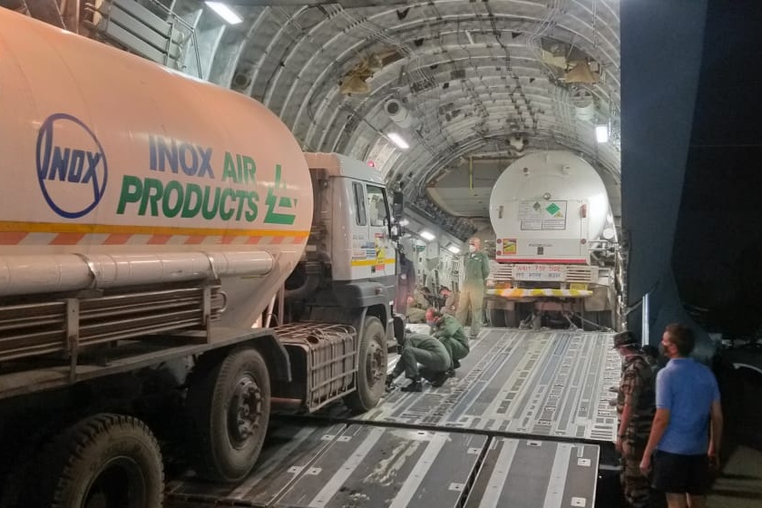 Oxygen tanker to reach Vidarbha by Air Force aircraft | वायूसेनेच्या विमानाने विदर्भासाठी येणार ऑक्सिजन टॅंकर