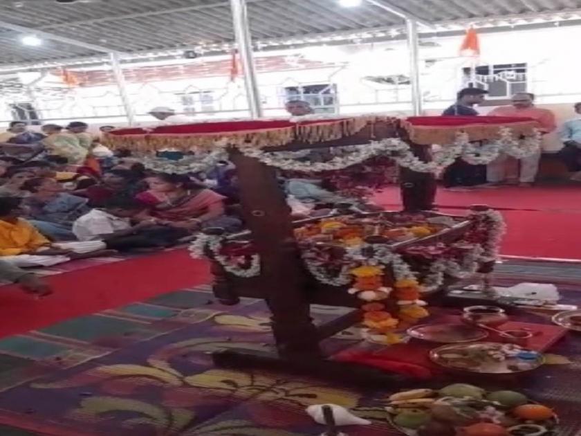 ram navami excitement in the state political leaders take darshan of lord shri rama | राज्यात राम नवमी उत्साहात: राजकीय नेत्यांनी घेतले रामाचे दर्शन
