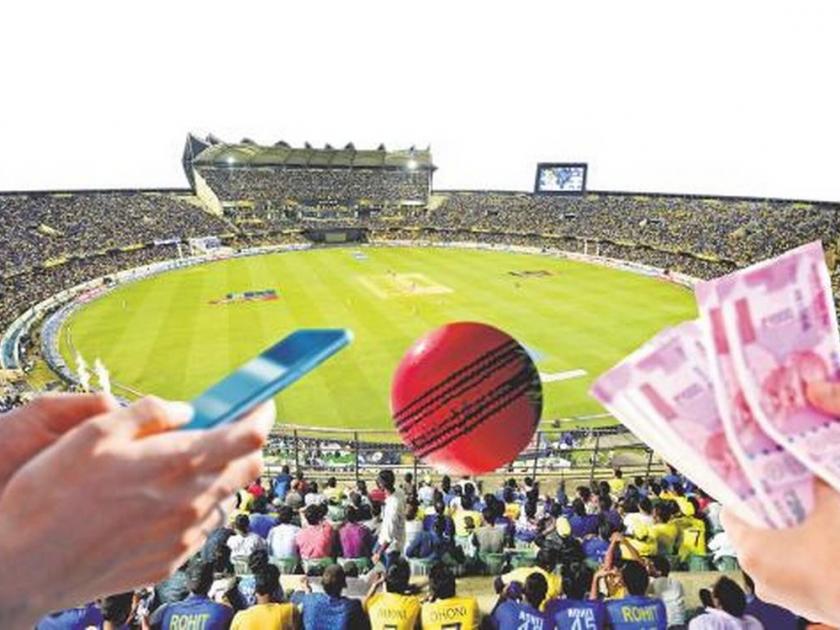 Counting of crores in diary seized during cricket betting operation in Solapur | सोलापुरातील क्रिकेट सट्टा कारवाईत जप्त केलेल्या डायरीमध्ये कोटीचा हिशोब