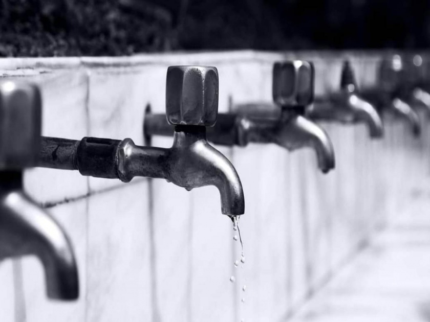 water shortage in kandivali because of aqueduct connection municipality's appeal to use water sparingly | जलवाहिनीची जोडणी; कांदिवलीत ‘पाणीबाणी’, पाणी जपून वापरण्याचे पालिकेचे आवाहन 