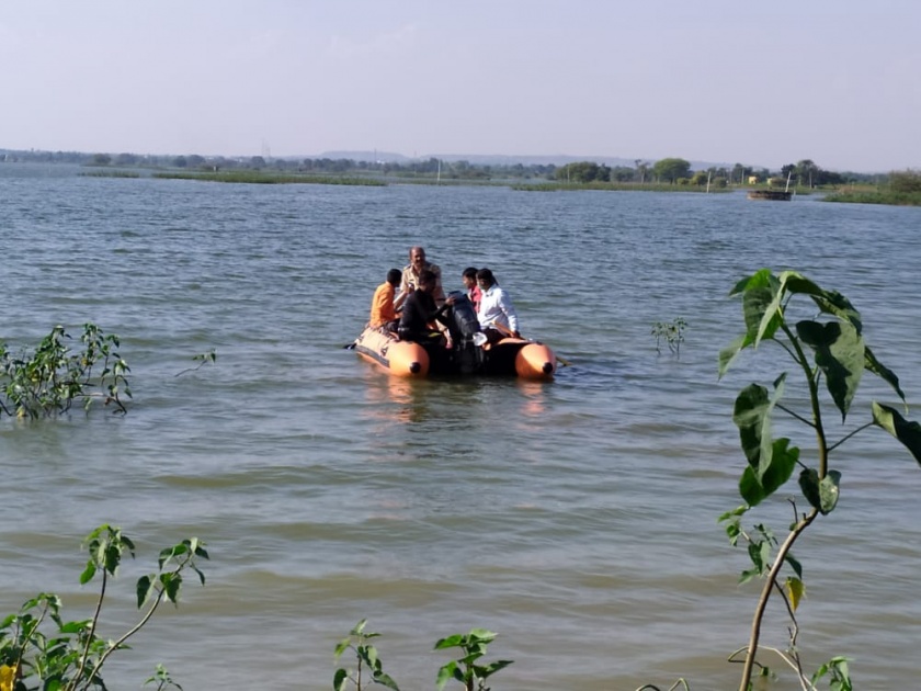 The youth from Masrul drowned in the dam | पद्मावती धरणात मासरुळ येथील युवक बुडाला 
