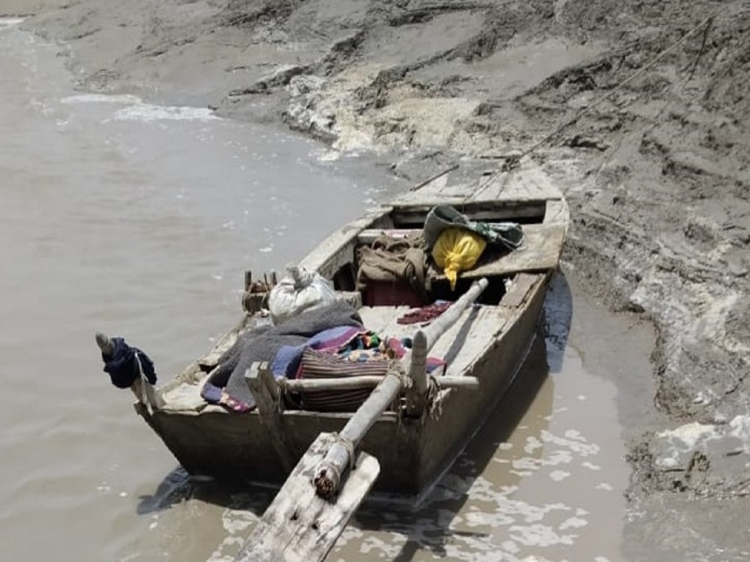 bsf seized pakistani fishing boats from bhuj gujarat further investigation on lak | गुजरातच्या भुजमध्ये सीमेवर पाकिस्तानची बोट सापडल्याने खळबळ; BSF कडून तपास सुरू