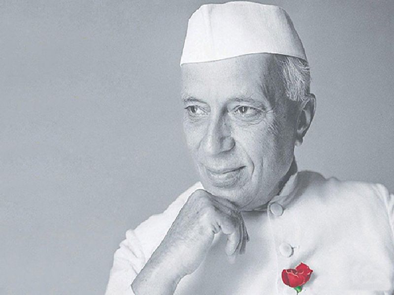 Jawaharlal Nehru honors across the country, programs in different states: Celebrate Children's Day in the Country | जवाहरलाल नेहरूंना देशभरात आदरांजली, विविध राज्यांत कार्यक्रम : बाल दिन देशभर उत्साहात साजरा