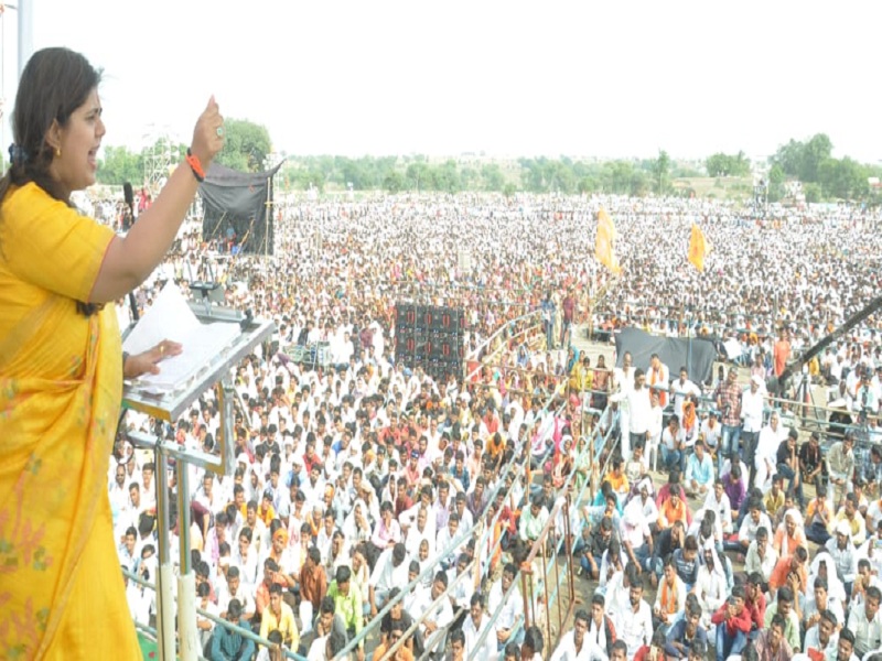 Pankaj's simolanghan | पंकजा मुंडेंचं सीमोल्लंघन... महाराष्ट्राच्या राजकारणाला वळण देणारं शक्तिप्रदर्शन