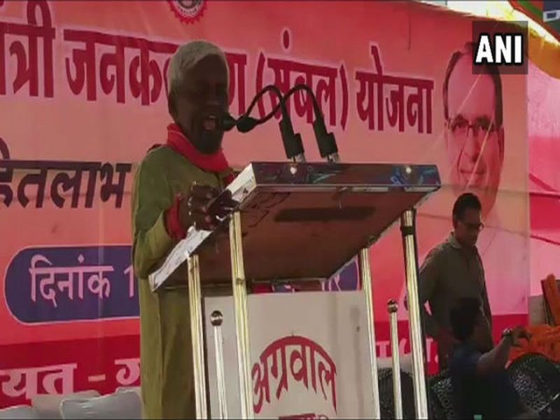 women should give birth to only sanskari children says bjp mla Pannalal Shakya | 'महिलांनी संस्कारी मुलांना जन्म द्यावा, अन्यथा निपुत्रिक राहावं'