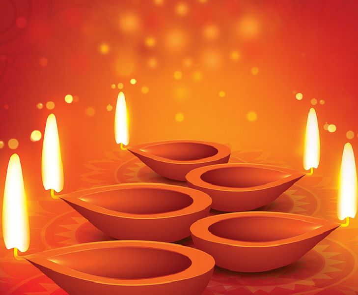 Deepavva's Chaitanyaapravya, Diwali comes in its courtyard with light attention and starts chaitanya | दिपोत्सवाचं चैतन्यपर्व, लक्ष लक्ष दिव्यांनी दीपावली आपल्या अंगणात येते आणि चैतन्याची रुजवात करते