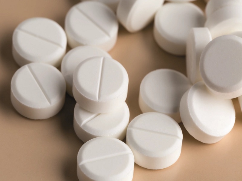 use of paracetamol tablet with caution do not overdose it | Uses of Paracetamol: पॅरासिटामॉल काळजीपूर्वक वापरा, अतिरेक नको