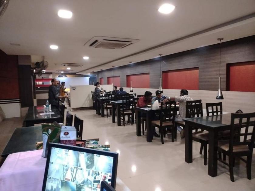 Catering service closed in Kalyan-Dombivali hotel | कल्याण-डोंबिवलीत हॉटेलमध्ये खानपान सेवा बंदच