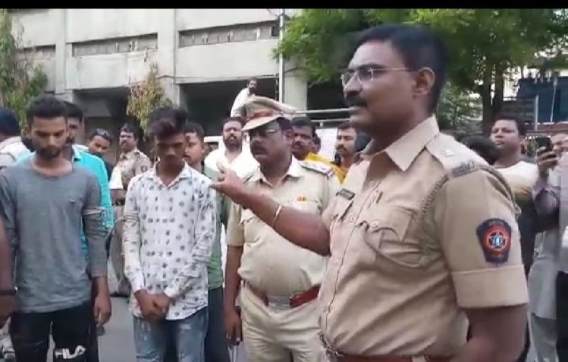 When Criminals Parade done: Unique initiative of Nagpur city police | जेव्हा गुन्हेगारांची झाली परेड : नागपूर शहर पोलिसांचा अनोखा पुढाकार
