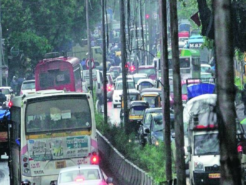 paud road is not planned traffic jamm kothrud pune chandni chauk | Pune: पौड रस्त्याचेच नियोजन नाही, मग वाहतूक नियोजन कसे होणार?