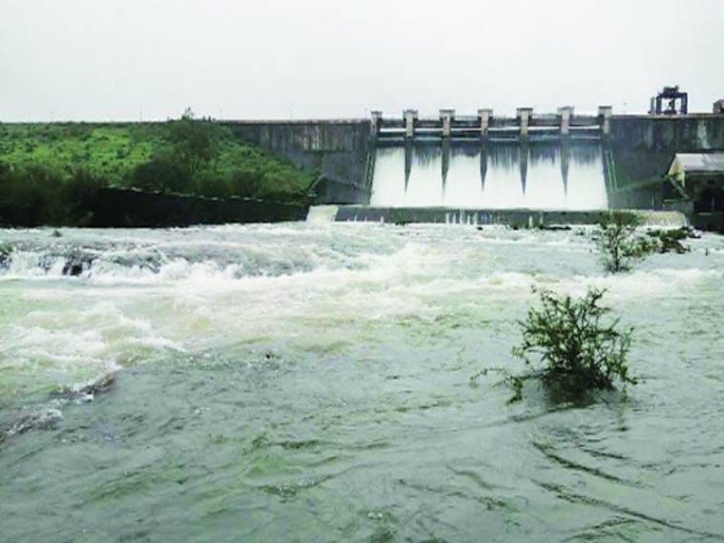4785 cusecs water released from Pawana dam | पावसाचा जोर कायम राहिल्याने पवना धरणातून ४७८५ क्युसेकने पाण्याचा विसर्ग 