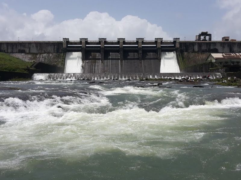Digg state government's water reservation | राज्य सरकारचा पाणी आरक्षणाला खोडा