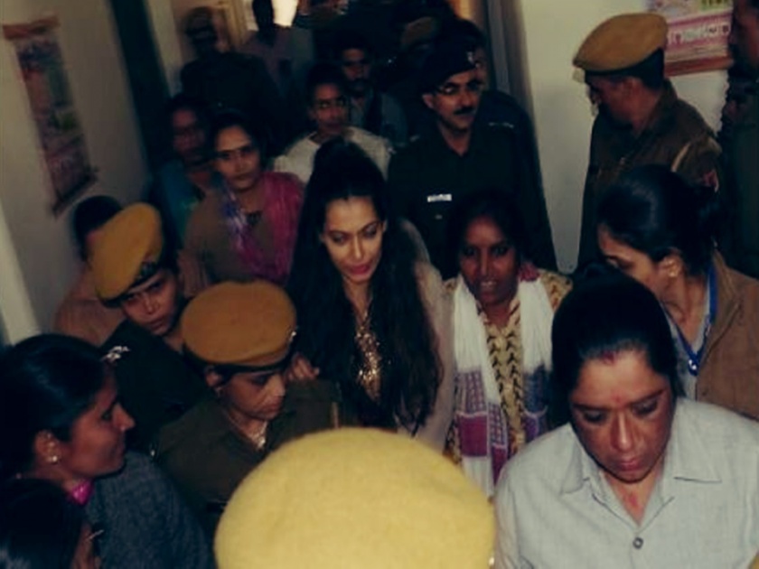 Actress Payal Rohatgi controversial post; Court rejects bail application | अभिनेत्री पायल रोहतगीला वादग्रस्त पोस्ट भोवली; कोर्टाने जामीन अर्ज फेटाळला