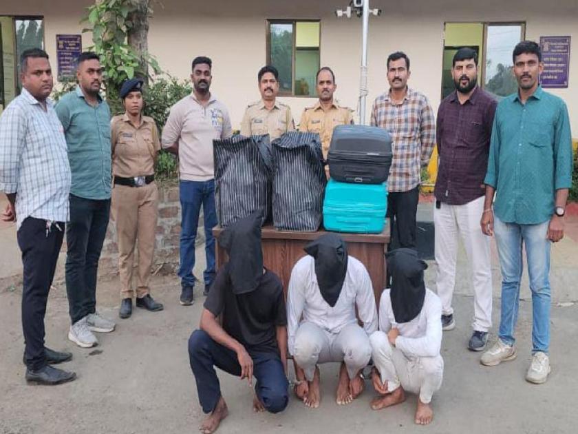 Pelhar police arrested 4 accused with 49 kg ganja | पेल्हार पोलिसांनी ४ आरोपींना ४९ किलो गांजासह केली अटक