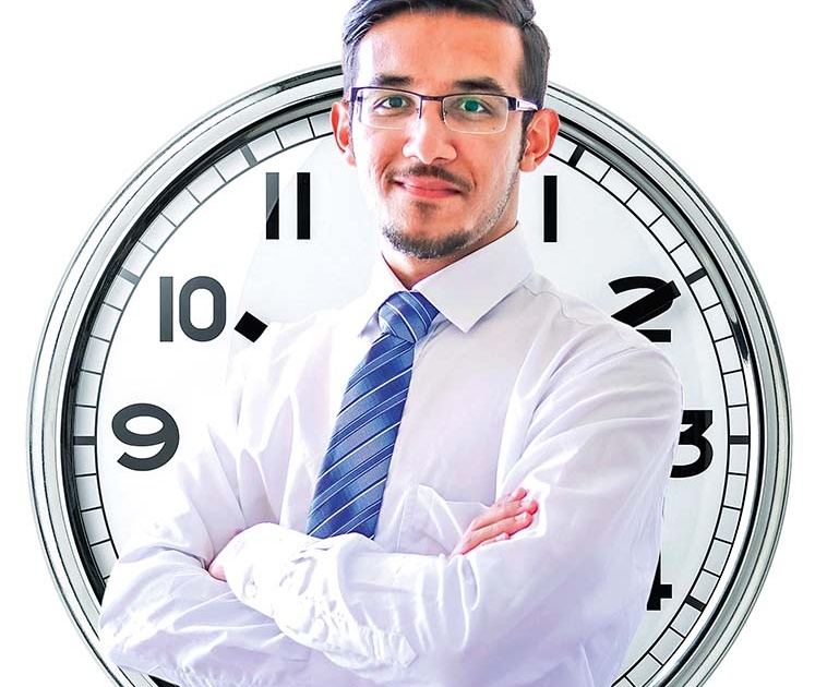 career Clock-new concept in career selection. | तुमचं करिअर क्लॉक बरोबर वेळ दाखवतंय का?