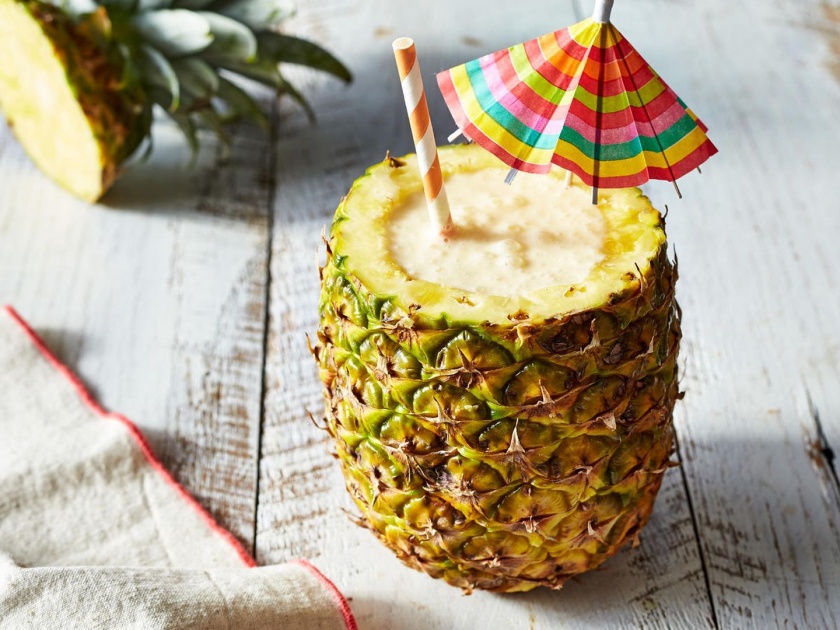 Pineapple shake recipe for summer in marathi | पाइनअ‍ॅपल शेक तयार करा घरच्या घरी; चवीला लय भारी!