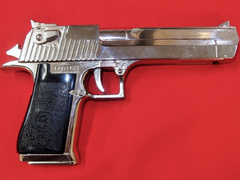 3 pistol and 18 cartridges seized from other state peoples at pashan | पाषाण येथे परप्रांतीयांकडून ३ गावठी कट्टे, १८ काडतुसे जप्त