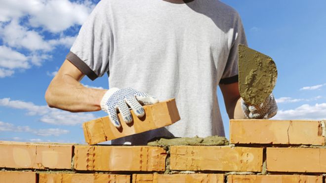Cement hikes ifect on construction work | सिमेंट दरवाढीचा बांधकाम व्यवसायाला फटका