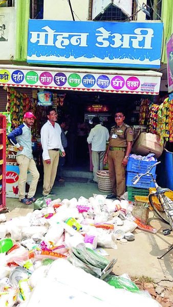 Over Hundred and a half lacs Rs. fine recovered during plastic ban in Nagpur | नागपुरात प्लास्टिकबंदीत दीड लाखांवर दंडवसुली