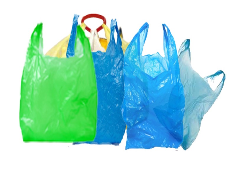 45 kg plastic bags seized | ४५ किलो प्लॅस्टिक पिशव्या जप्त