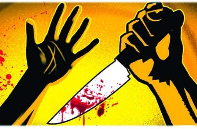 Murder of youth in knife attack in Latur; two arrested | लातुरमध्ये चाकू हल्ल्यात तरुणाचा खून; दोघांना अटक