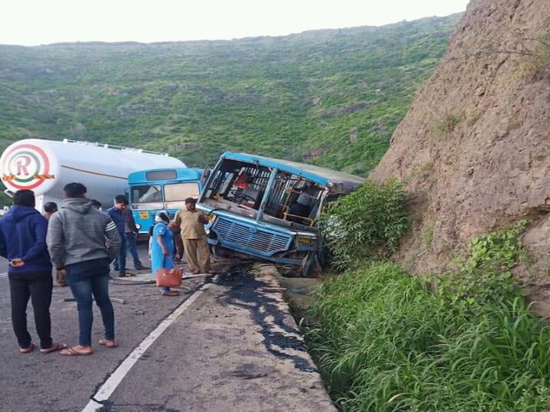 Drivers are being blamed in the PMP bus breakfailed accident | पीएमपी बसच्या ब्रेकफेल अपघातांसाठी चालकांनाच ठरविले जातेय दोषी..