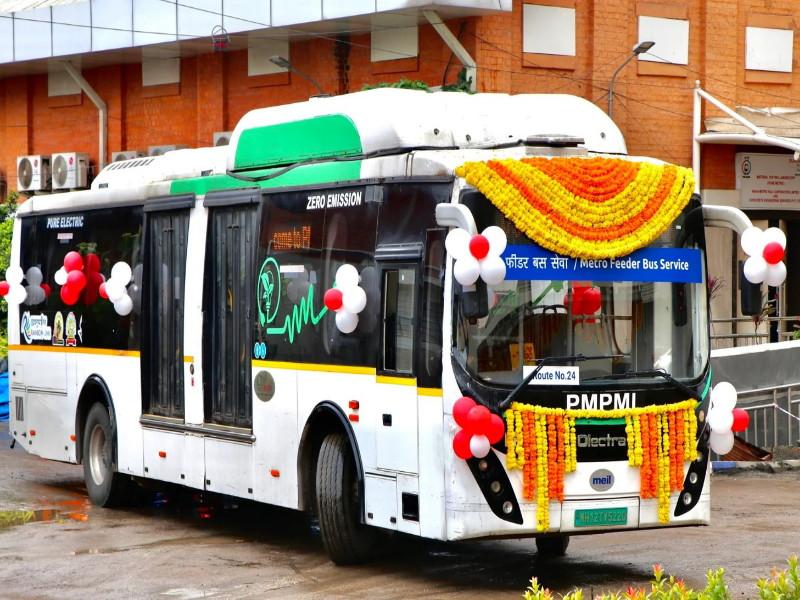 PMPML direct to Airport from Yerwada Metro Station Feeder will serve | येरवडा मेट्रो स्थानकातून पीएमपीएमएल थेट विमानतळावर; फिडर सेवा देणार