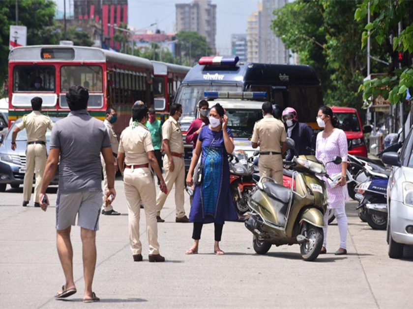 Lockdown: Action will be taken against those who walk without any reason; Increase in security by Mumbai Police | Lockdown: आता विनाकारण फिरणाऱ्यांवर होणार कारवाई; मुंबई पोलिसांकड़ून बंदोबस्तात वाढ