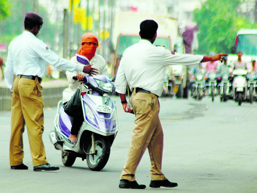 Four and half lakhs people broke out Road traffic rules in Nagpur | नागपुरात  साडेचार लाख नागरिकांनी तोडले वाहतुकीचे नियम