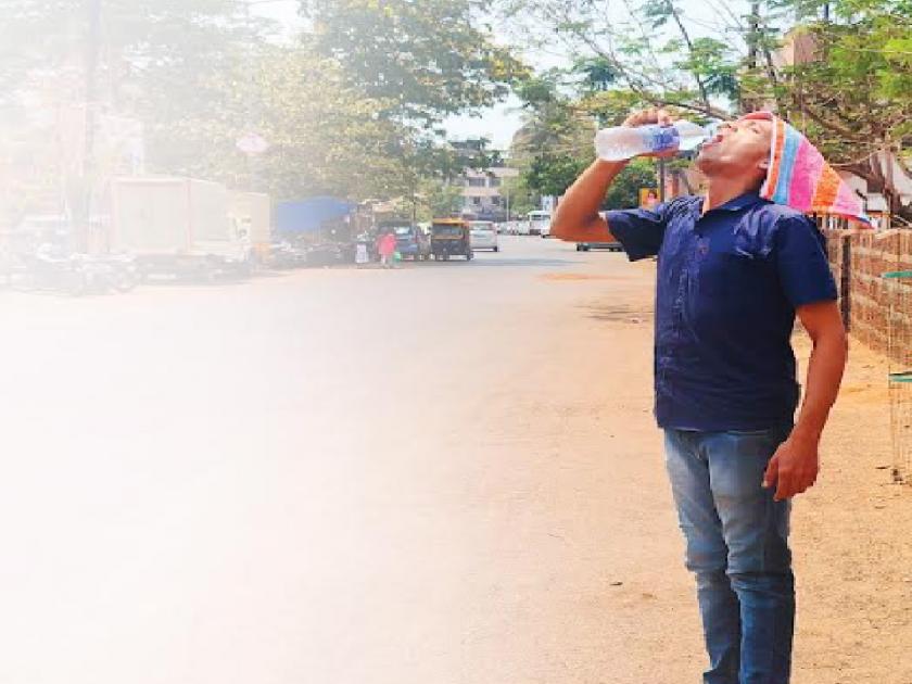 the use of water bottles is high due to the heat In campaigning for the Lok Sabha elections, | प्रचाराचा कडाका अन् उन्हाचा तडाखा; पाण्यासाठी खर्च होतोय पाण्यासारखा पैसा