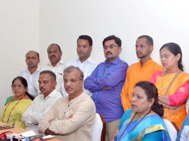 Nine in Sindhudurg want to contest from BJP! | भाजपकडून निवडणूक लढविण्यास सिंधुदुर्गातील नऊ जण इच्छूक !