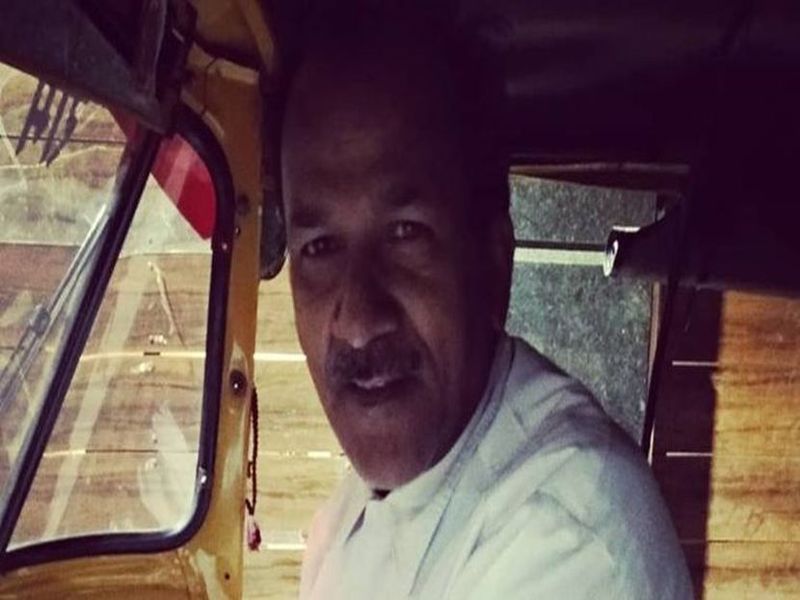 delhi auto driver dropped a girl safely to home at free of cost in midnight fb postviral | ...म्हणून दिल्लीतील 'या' रिक्षाचालकावर होतोय कौतुकाचा वर्षाव  