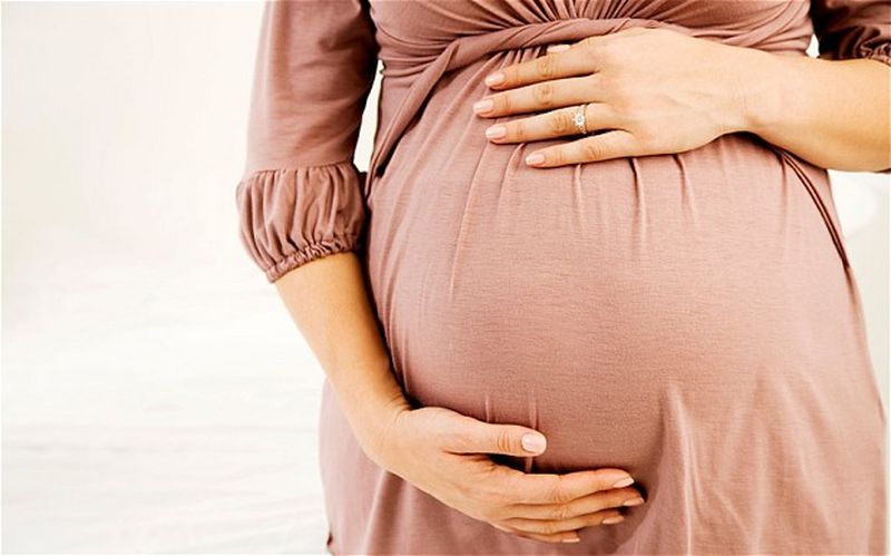 Successful delivery of 150 pregnant women suffering from corona | कोविडग्रस्त १५० गर्भवतींची यशस्वी प्रसूती!