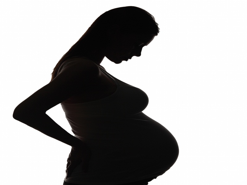 Risk of mother's life due to infant deformity; Abortion Permitted by Aurangabad High Court | अर्भकाच्या व्यंगामुळे मातेच्या जिवास धोका; खंडपीठाने दिली गर्भपाताची परवानगी