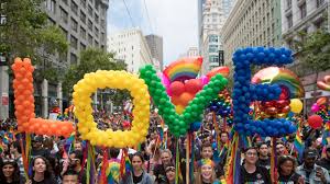 pride parade- pride month & struggle for accepting sexuality. | Pride month: एकीकडे सोशल मीडियात दिमाखात मिरवले जाणारे सप्तरंगी झेंडे, दुसरीकडे दहशत.