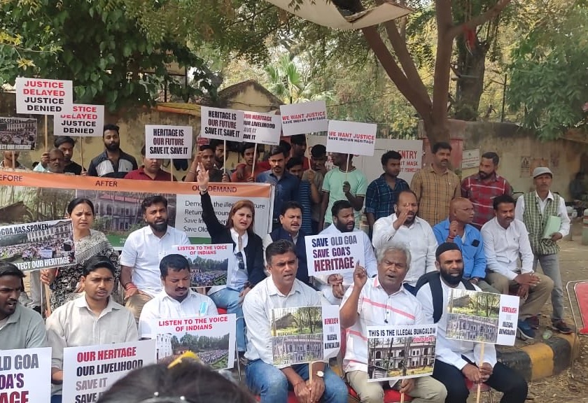 protest at jantar mantar delhi against illegal bungalow at old goa | गोमंतकीयांची दिल्लीत निदर्शने; पण नेमके कारण काय? जाणून घ्या, सविस्तर