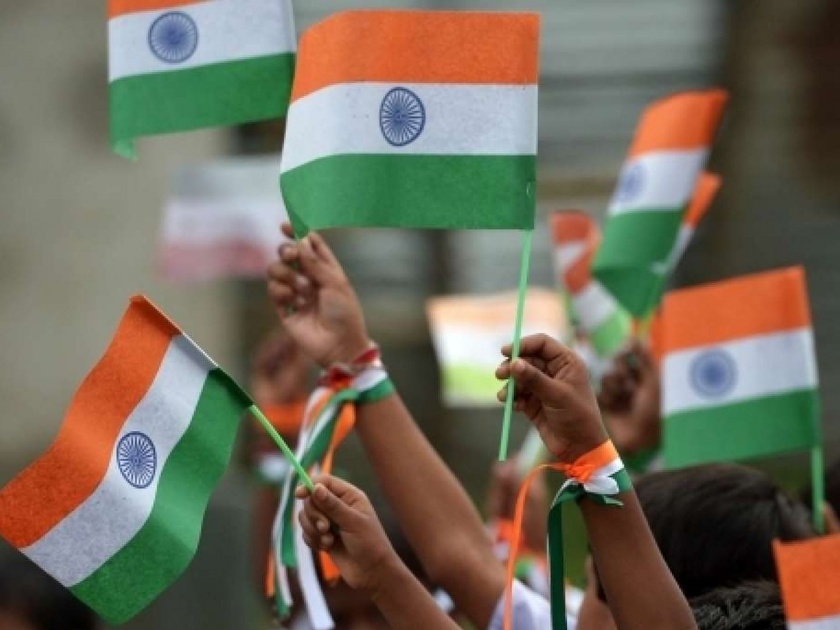 Independence Day: No Plastic Flags Please, Home Ministry orders to state | Independence Day: खबरदार, यंदा प्लॅस्टिक तिरंगा वापराल तर; गृह मंत्रालयाचे राज्यांना आदेश