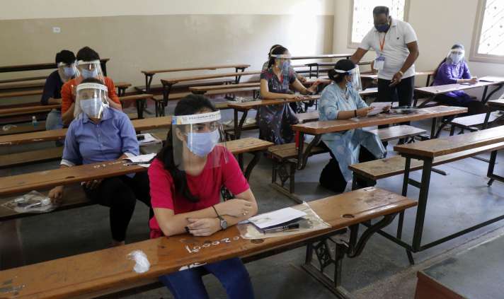 Nagpur University; BEd exams postponed | नागपूर विद्यापीठ ; ‘बीएड’च्या परीक्षा परत पुढे ढकलल्या