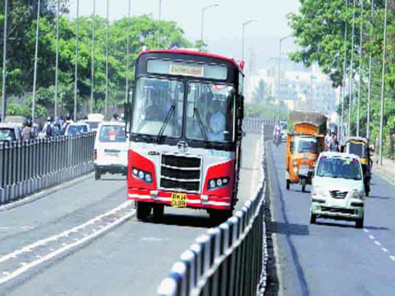 Punekar's choice more than public transport: Decrease in number of vehicles by 28,000 | पुणेकरांची पसंती सार्वजनिक वाहनांनाच अधिक : खासगी वाहनांपेक्षा कॅब, टॅक्सी अथवा ऑटो रिक्षाने प्रवास