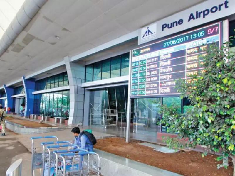 No matter how many airports Sharad Pawar builds Pune airport will not be relocated Information of Girish Bapat | शरद पवारांनी कितीही विमानतळ बांधली तरी पुणे विमानतळाचे स्थलांतर होणार नाही; गिरीश बापट यांची माहिती