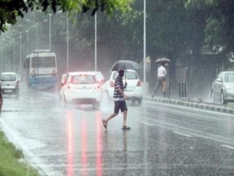 rain in pune district | बरसा रे सावन जोर जोर से... 