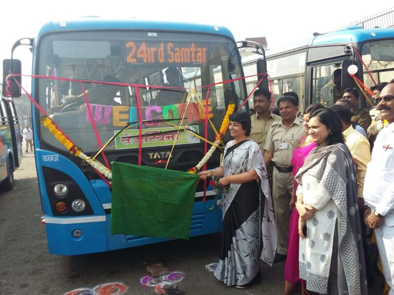 pune- special bus service for womens on eight routes | पुणे: महिला प्रवाशाना 'तेजस्विनी' भेट, आठ मार्गांवर विशेष बस सेवा