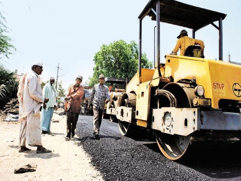  6 crore road works on paper | ६ कोटींची रस्ता कामे कागदावर