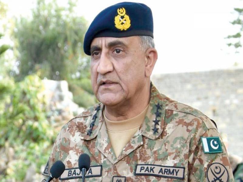 Pakistan Army chief Qamar Javed Bajwa raises issue of kashmir on pak defence day | पाकिस्तानी सैनिकांच्या रक्ताचा बदला घेऊ, पाक लष्करप्रमुखांनी भारताविरोधात ओकली गरळ