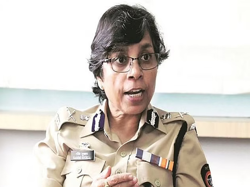 CBI recorded the reply of senior IPS officer Rashmi Shukla | ज्येष्ठ आयपीएस अधिकारी रश्मी शुक्ला यांचा सीबीआयने नोंदविला जबाब