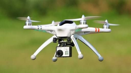 Drones ‘watch’ criminals in railway areas | ड्रोनद्वारे रेल्वे परिसरातील गुन्हेगारांवर ‘वॉच’