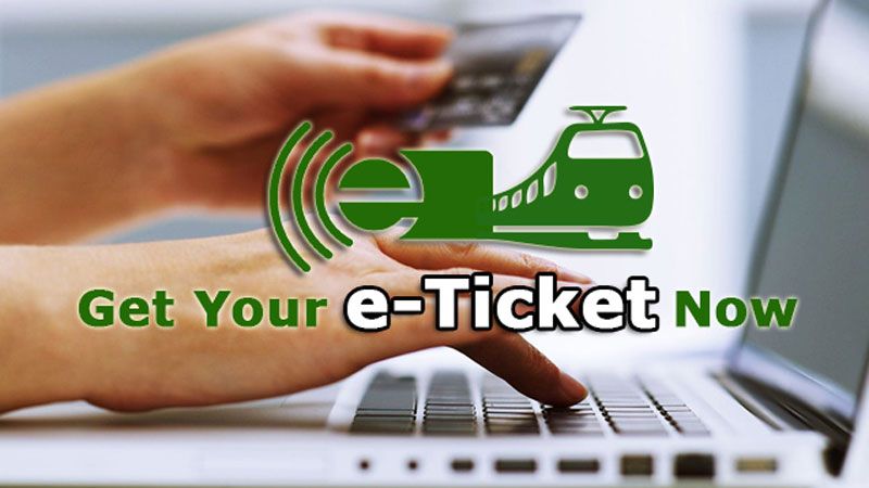 E-ticket racket bombardment | ई-तिकीट रॅकेटचा भंडाफोड