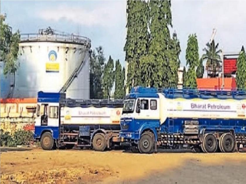 Inspector of Railway Security Force suspended for neglecting fuel theft in Sangli | Sangli: इंधन चोरीकडे दुर्लक्ष केल्याप्रकरणी रेल्वे सुरक्षा दलाचा निरीक्षक निलंबित