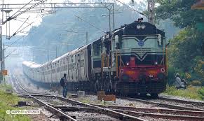 Changes made to the Bangalore-Mumbai train for twenty-eight days | बंगळुरू-मुंबई गाडीच्या मार्गात अठ्ठावीस दिवसांसाठी केला बदल