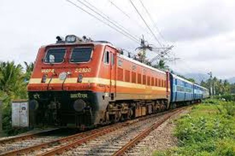 Railways to send 507 workers from Uttar Pradesh | उत्तर प्रदेशातील ५०७ मजुरांना रेल्वेने पाठविणार